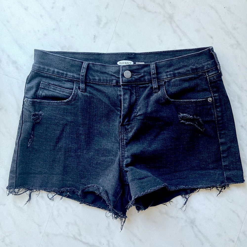 Old Navy distressed boyfriend jean shorts